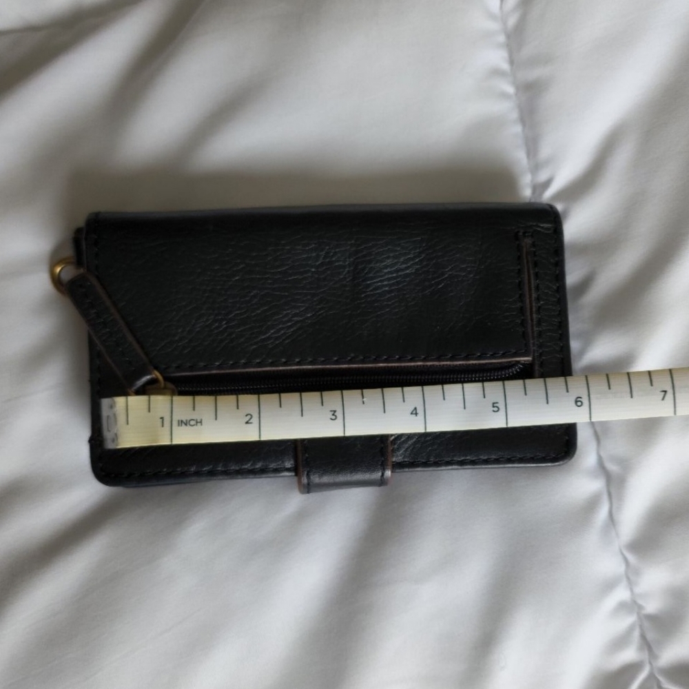 Black Fossil Wallet - Picture 7 of 9